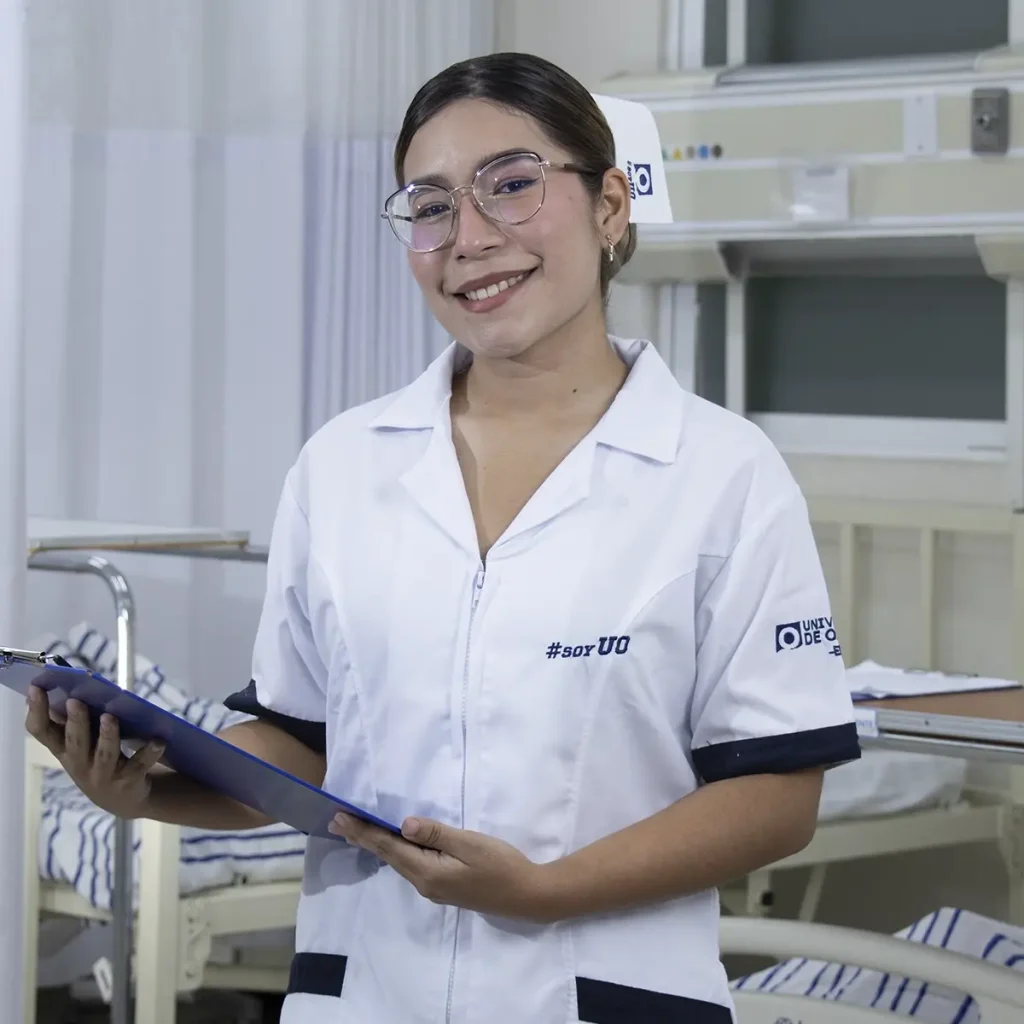 Licenciatura Enfermería Universidad de Oriente Cancún