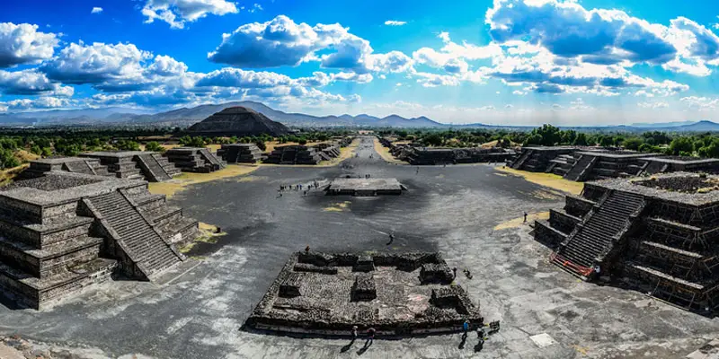 la leyenda de la luna y el sol de Teotihuacán