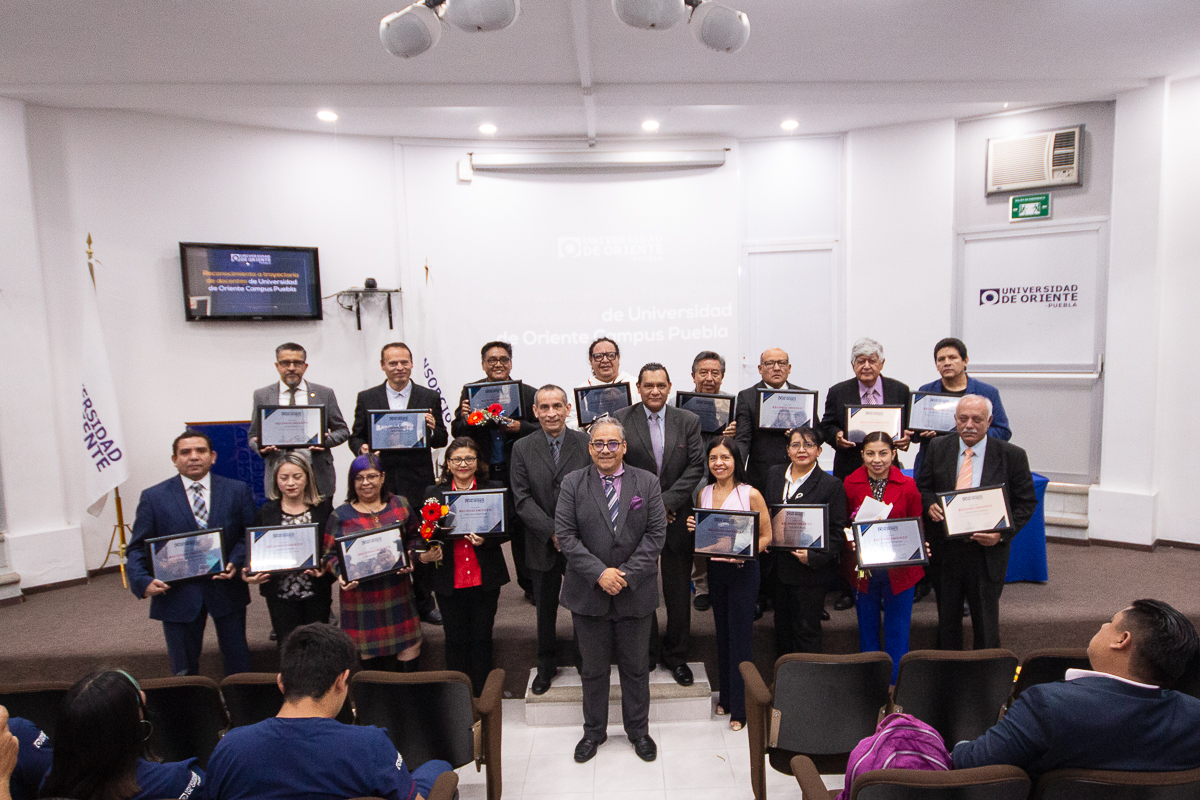 Día Mundial de Lucha contra el Cáncer en Universidad de Oriente Puebla